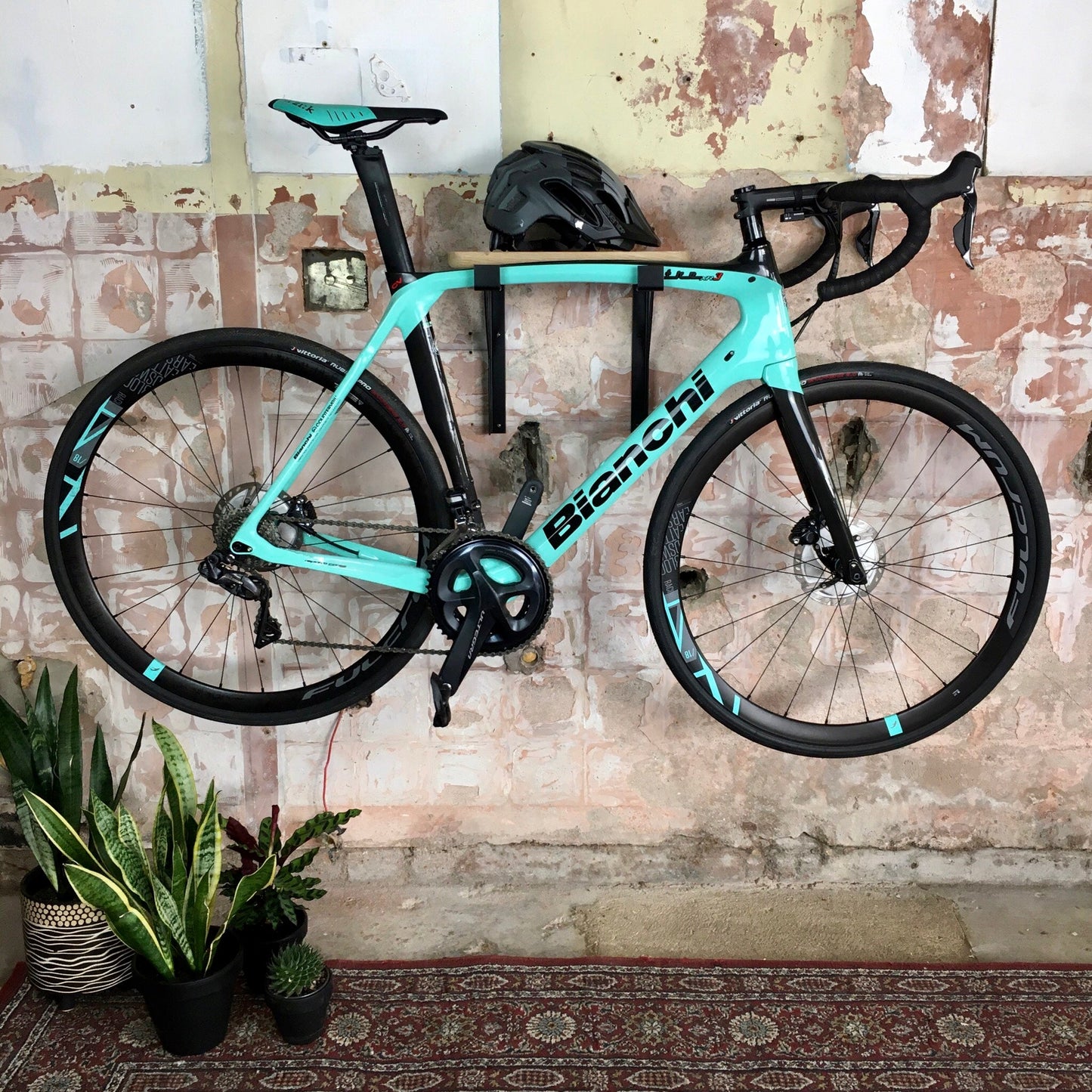 cycle wall hanger | black gallows + oak shelf